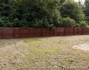 377 Roanoke Drive - Photo Thumbnail 22