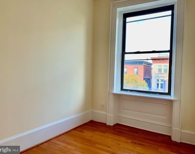 1216 S Broad Street - Photo Thumbnail 7