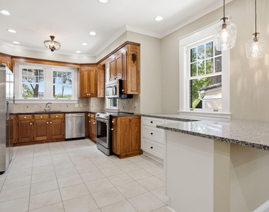 2203 Saint Marys Street - Photo Thumbnail 10