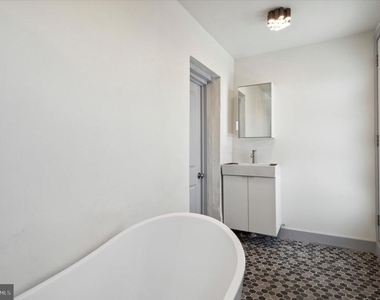 1721 S 18th Street - Photo Thumbnail 22