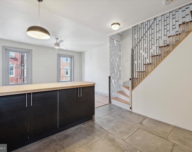 1721 S 18th Street - Photo Thumbnail 7