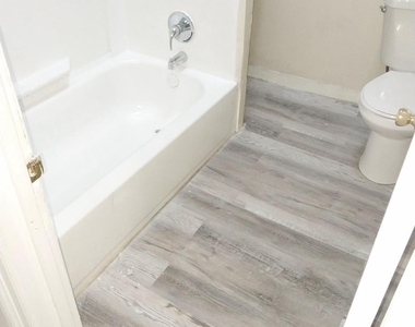 2846 W Wishart Street - Photo Thumbnail 6