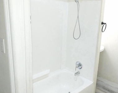 2846 W Wishart Street - Photo Thumbnail 7