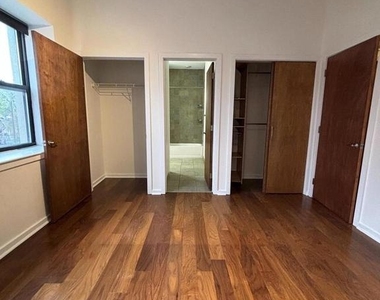 926 N 3rd Street - Photo Thumbnail 10