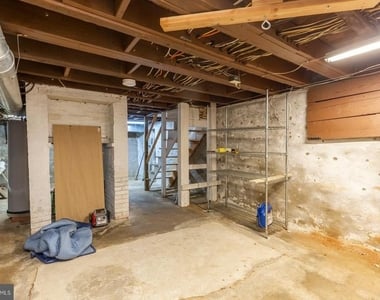 1439 E Oxford Street - Photo Thumbnail 26