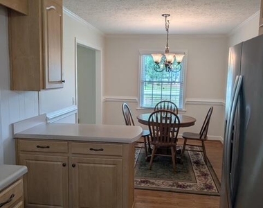 1108 Friendly Road - Photo Thumbnail 8