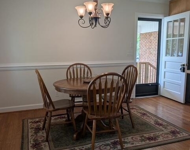 1108 Friendly Road - Photo Thumbnail 9