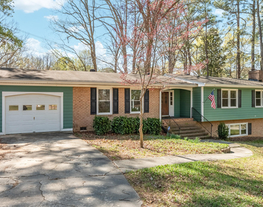 500 Peachwood Place - Photo Thumbnail 1