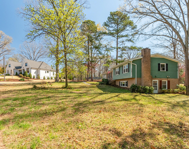 500 Peachwood Place - Photo Thumbnail 3