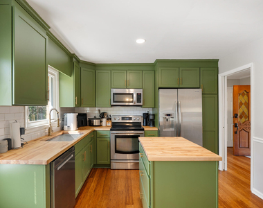 500 Peachwood Place - Photo Thumbnail 16