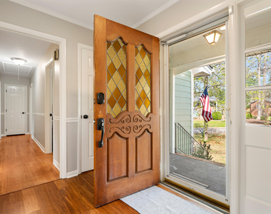 500 Peachwood Place - Photo Thumbnail 8