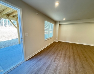 1362 Chowan Avenue - Photo Thumbnail 32