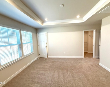 1362 Chowan Avenue - Photo Thumbnail 13