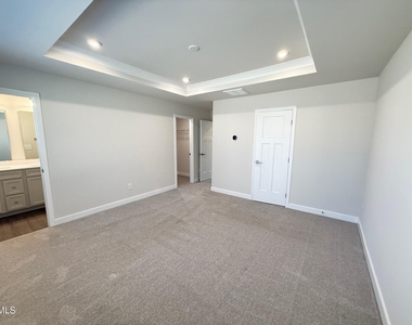 1362 Chowan Avenue - Photo Thumbnail 15