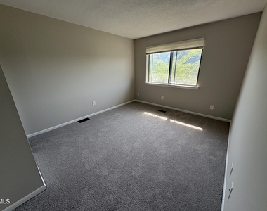 4609 Grinding Stone Drive - Photo Thumbnail 6