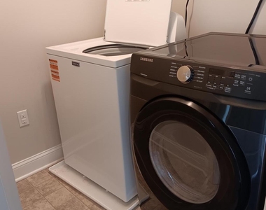 229 Cadence Court - Photo Thumbnail 33