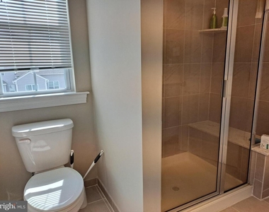 229 Cadence Court - Photo Thumbnail 29