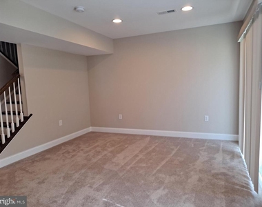 229 Cadence Court - Photo Thumbnail 7