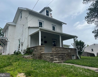 422 Willow Grove Avenue - Photo Thumbnail 1