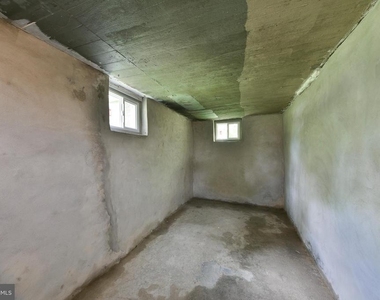 422 Willow Grove Avenue - Photo Thumbnail 27