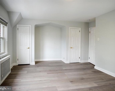 1200 Angora Drive - Photo Thumbnail 7