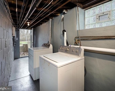1200 Angora Drive - Photo Thumbnail 13