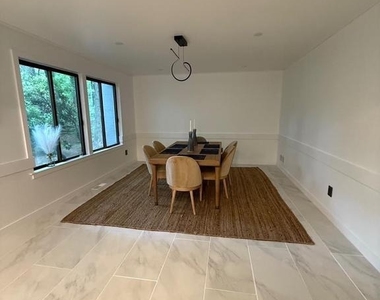 208 Pheasant Run Drive - Photo Thumbnail 12