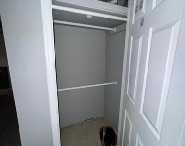 411 S Walnut Street - Photo Thumbnail 11