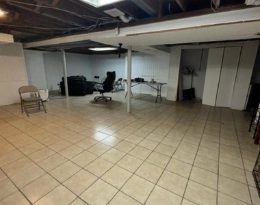 411 S Walnut Street - Photo Thumbnail 12