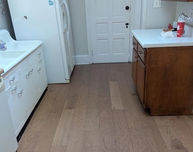 23 Knox Avenue - Photo Thumbnail 11