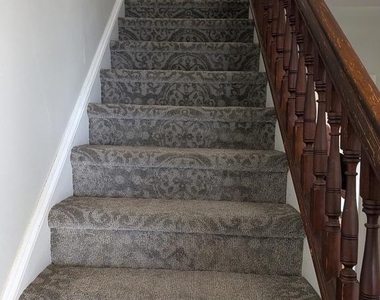 23 Knox Avenue - Photo Thumbnail 7
