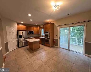 49 Truman Avenue - Photo Thumbnail 9