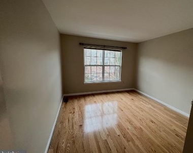 49 Truman Avenue - Photo Thumbnail 23
