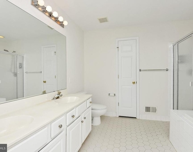 26 Normandy Drive - Photo Thumbnail 25