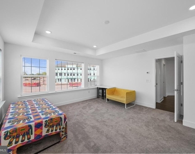 4 William Boyer Drive - Photo Thumbnail 41