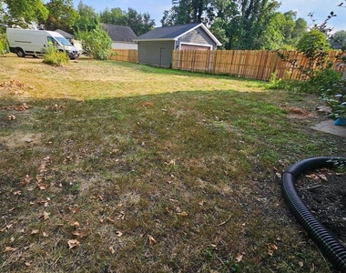 2635 Nottingham Way - Photo Thumbnail 9