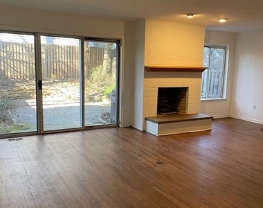 23 Richard Court - Photo Thumbnail 4