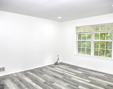 26 Coral Tree Court - Photo Thumbnail 13