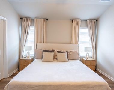 123 Stellamar Dr - Photo Thumbnail 19