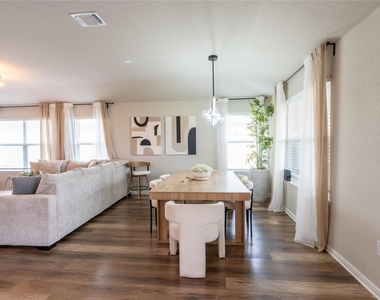 123 Stellamar Dr - Photo Thumbnail 7