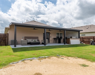 123 Stellamar Dr - Photo Thumbnail 22