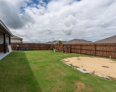 123 Stellamar Dr - Photo Thumbnail 25