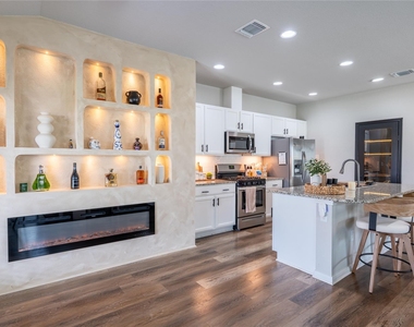 123 Stellamar Dr - Photo Thumbnail 5