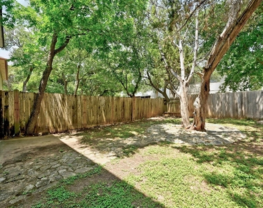 9602 Nightjar Dr - Photo Thumbnail 22