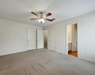 9602 Nightjar Dr - Photo Thumbnail 16