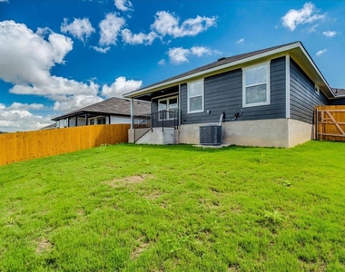 173 Balmorehea St - Photo Thumbnail 27