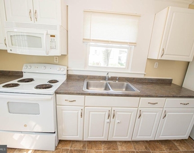 602 E Main Street - Photo Thumbnail 32