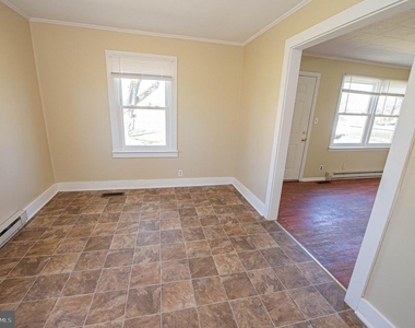 602 E Main Street - Photo Thumbnail 25