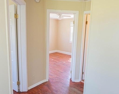 602 E Main Street - Photo Thumbnail 42