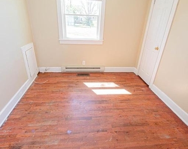 602 E Main Street - Photo Thumbnail 62